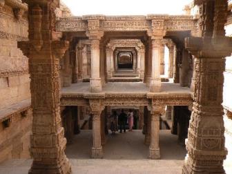 Adalaj Vav - Places to Visit & Tourist Attractions in Ahmedabad